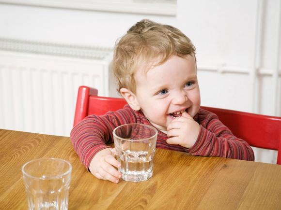 免洗手消毒液防御細菌第一道防線，給寶寶們健康安全[漓峰]